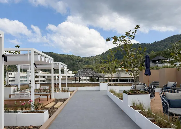 The Proud Karon Beach Phuket Trademark Collection By Wyndham